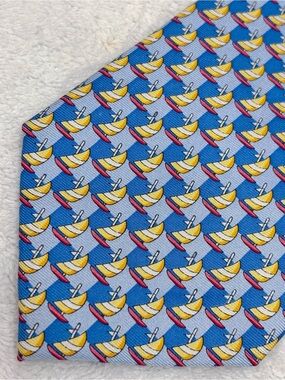 Brand New Sailing The High Seas Tie By Jos A. Bank - Tie Width Is 3 1/2 Inches